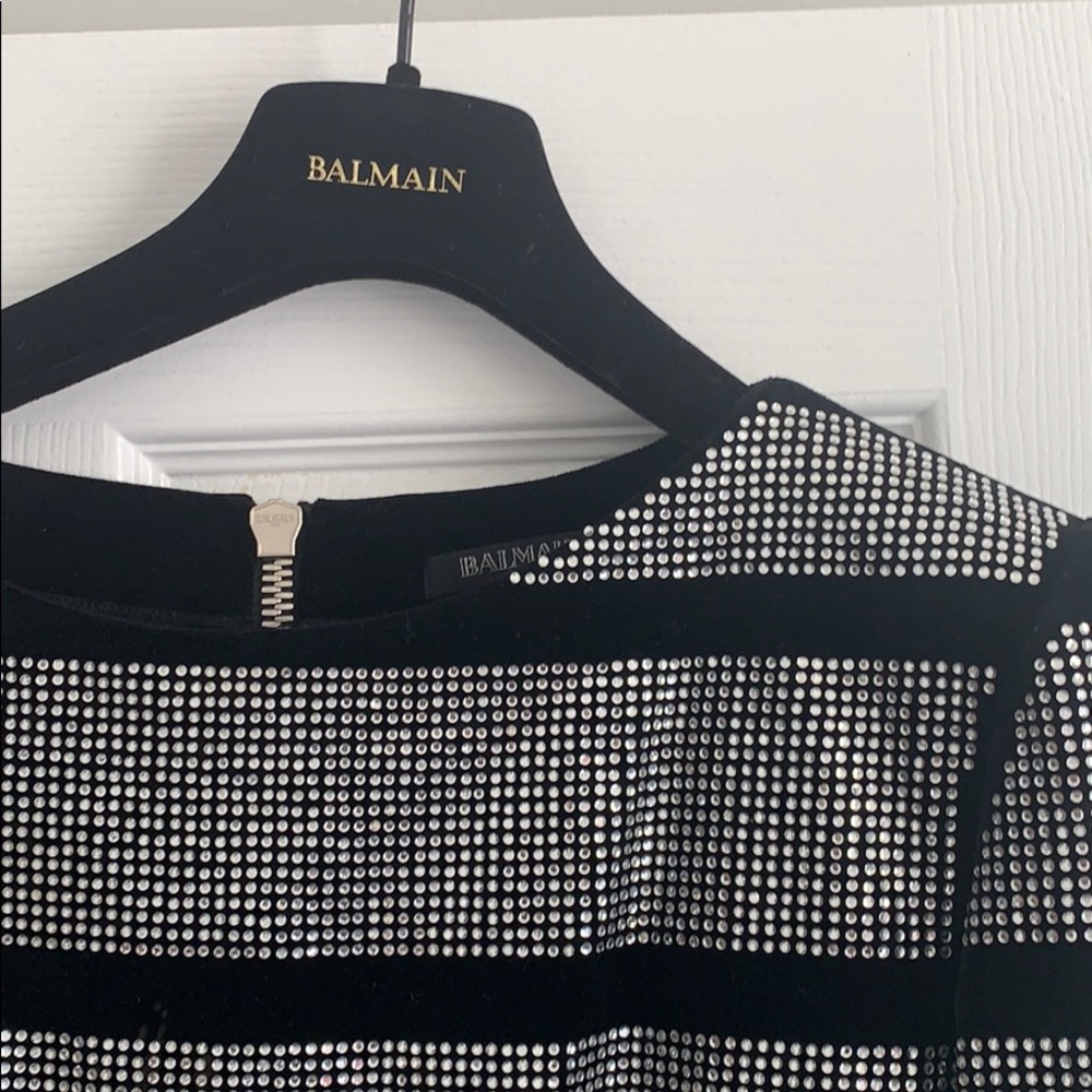 Balmain - Picture 2 of 8
